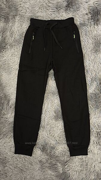 Утеплені якісні спортивні джогери р.146-164