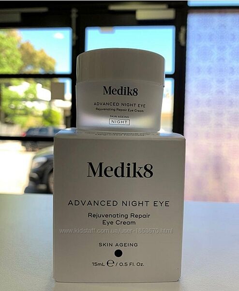 Антивозрастной ночной крем вокруг глаз Medik8 Advanced night eye
