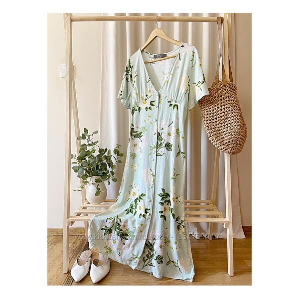 Нежное мятное платье из смесевого льна Primark.