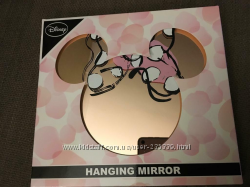Стильное настенное зеркальце Minnie Mouse для девочки