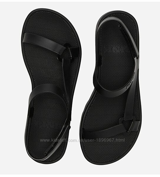 Сандалі на платформі Victoria Secret