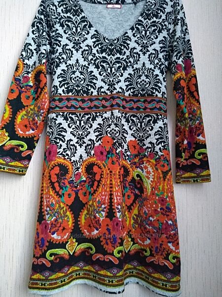 Платье демисезонное