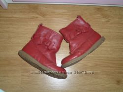 Фирменные ботинки для модницы