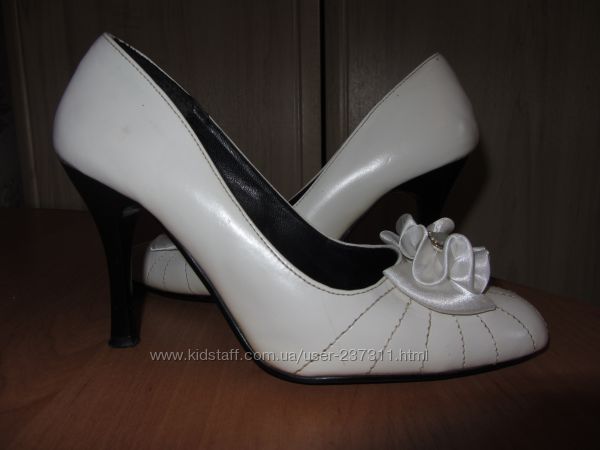 Продам очень красивые и удобные туфли