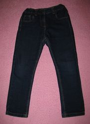 Джинсовые треггинсы джинсы Primark размер 5-6 лет на рост 110-116 см