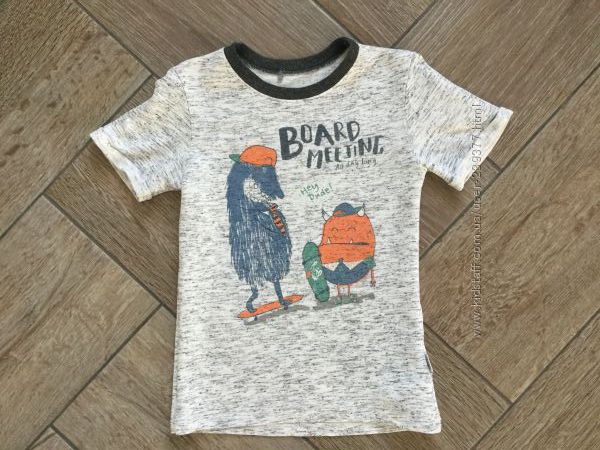 Футболка Бемби на р. 134-140. 