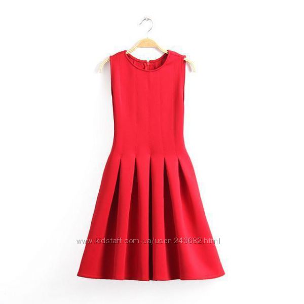 Платье красное 