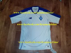 #2: футболка New Balance