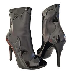 Жіночі ботільйони на підборах John Richmond