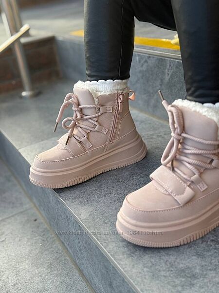 Стильні черевики для дівчаток 