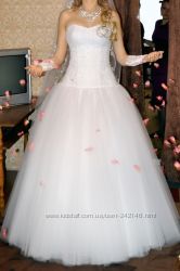  Продам очень красивое, нежное, белое платье Счастливое, ТМ Vesna 