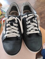 Кросівки- кеди 38 р.