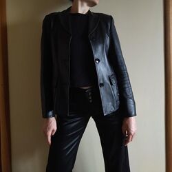 Жіноча шкіряна куртка піджак жакет