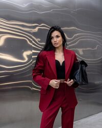 #1: Бургунди