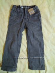 Новые джинсы на флисе CRAZY8 и Vertbaudet на 4-6  лет 