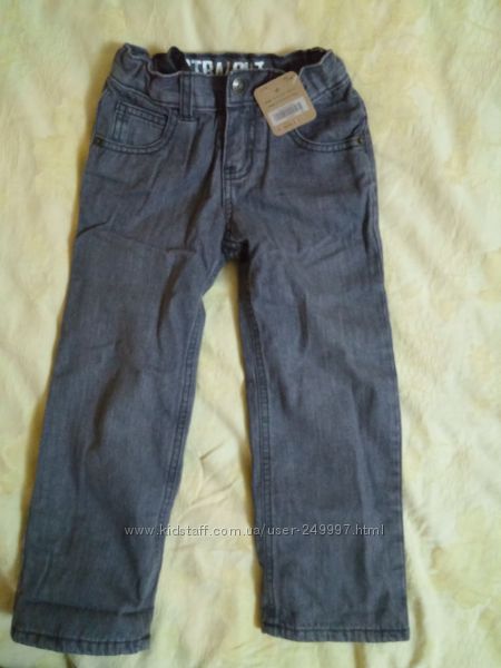 Новые джинсы на флисе CRAZY8 и Vertbaudet на 4-6  лет 