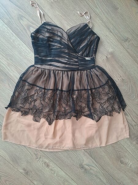 Коктейльное  платье Rinascimento, Италия