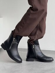 Зимові шкіряні черевики 