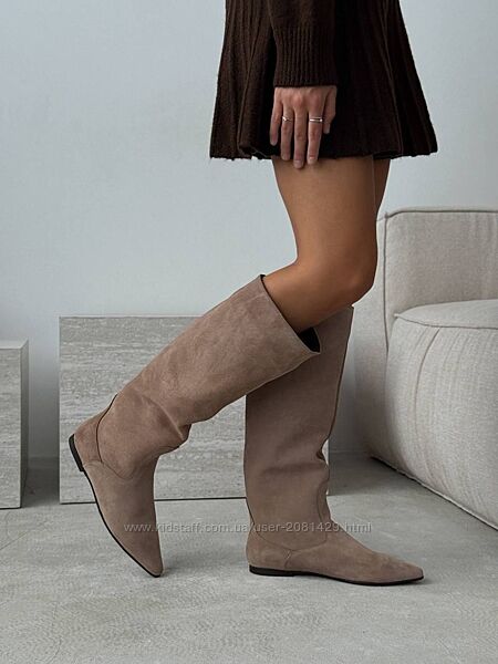 Демісезонні чоботи 