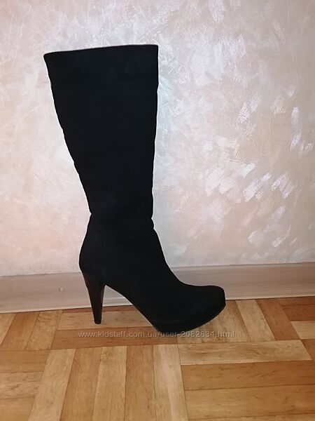 Новые зимние сапоги Натуральная замша и натуральная шерсть зима 38р 37,5р