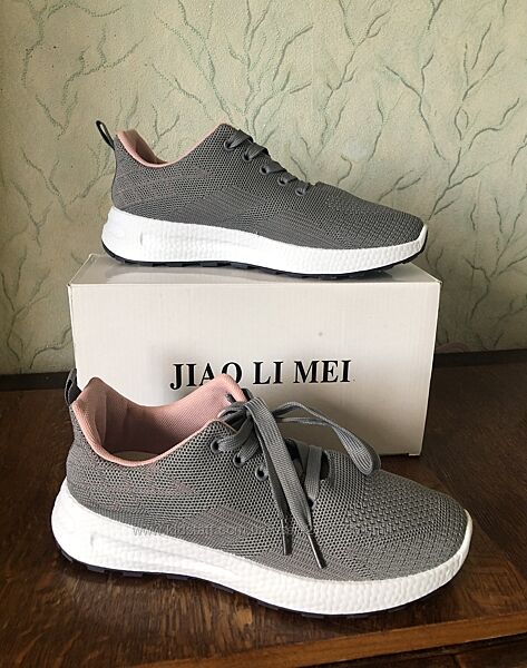 Кроссовки тканевые,39 размер