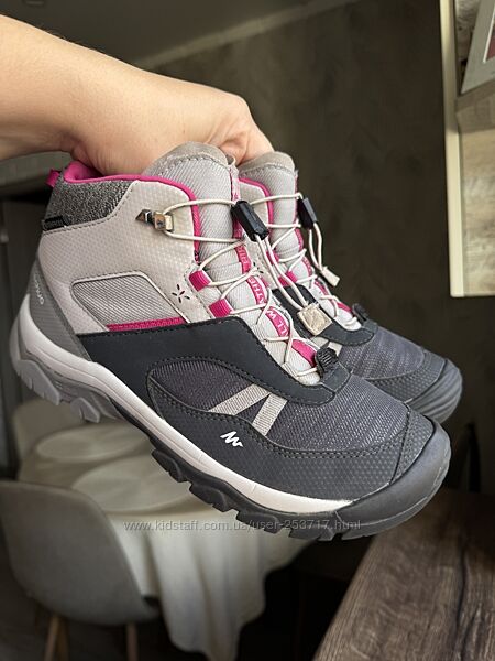 Термо чобітки Quechua Waterproof р. 35-36 в ідеальному стані