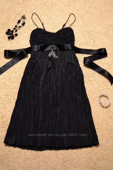 Маленькое жатое черное платье OGGI XS