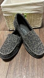 #1: Crocs Walu Leopard