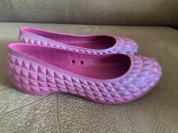 Балетки Crocs W 7 pозмір 