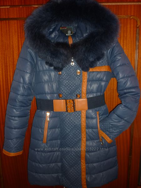 Зимняя курточка, размер М. Натуральный мех.