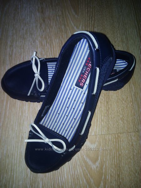 SKECHERS кожаные мокасины туфли в отличном состоянии 35 р.