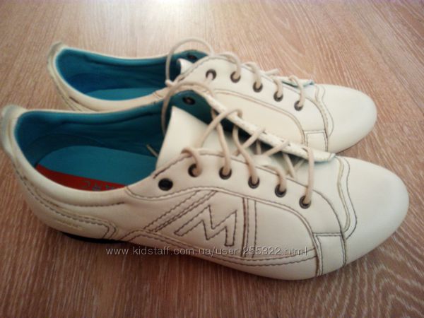 Новые кожанные кроссовки MARK 38 р.