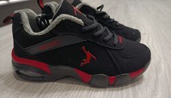 Кросівки утеплені 