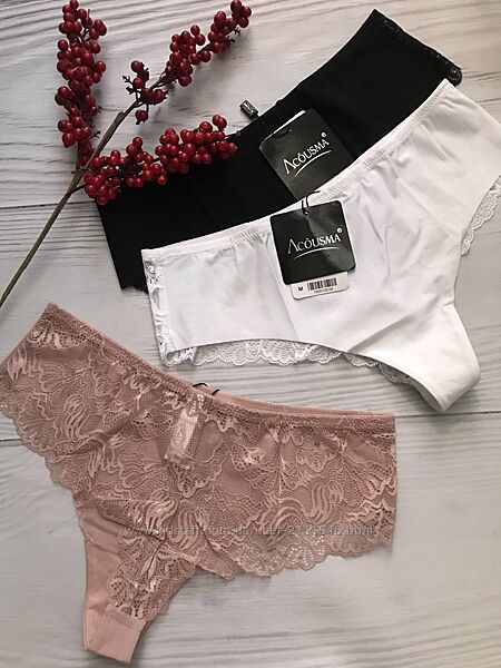 Безшовні бразильяни з мереживом 