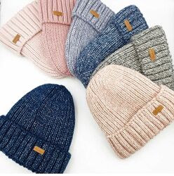 Тепла зимова шапочка, шапка на флісі, вязана шапка