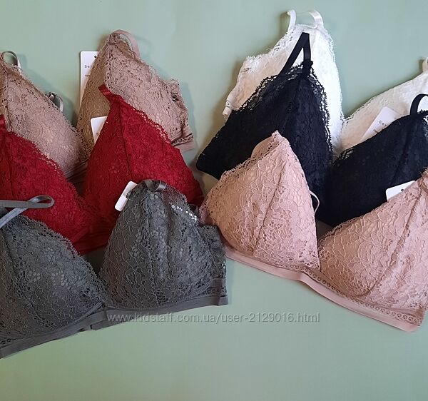 Мережевний бралетт з трикутними чашками на тонкому поролоні 75А 