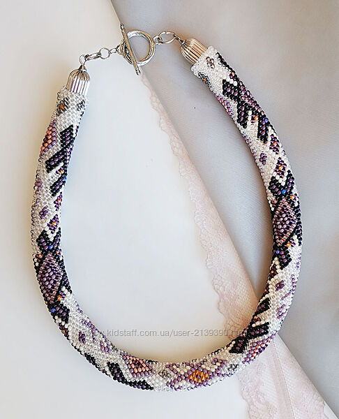 Прикраса із бісеру кольє-джгут Лавандова казка