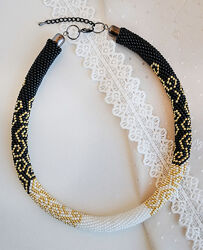 Прикраса із бісеру кольє-джгут Гармонія розкоші