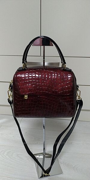  Кожаная женская сумочка