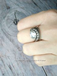 Перстень кольцо с большим кристалом