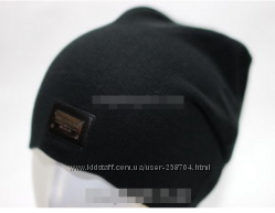 Брендовая шапка