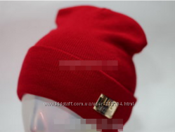 Шапки бренд 4 цвета