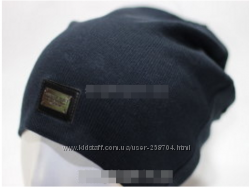 Шапка бренд, с молнией, деми