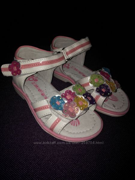 Босоножки НАТУРАЛЬНАЯ кожа 22-24р. На любую полноту.