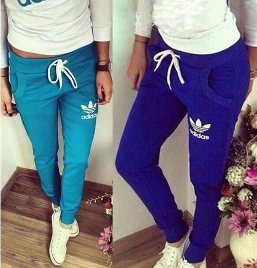 Спортивные костюмы