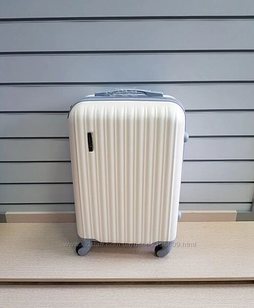 Чемодан на колесах