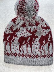Зимняя вязаная шапка Кевина из Один дома с орнаментом Олени, ручной вязки