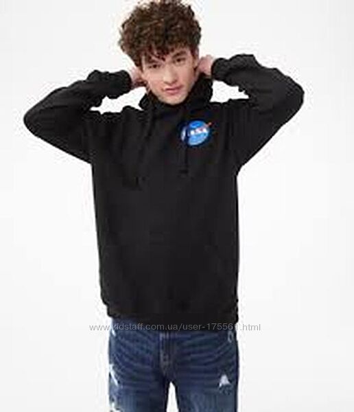 Худі утеплений з капюшоном шведського бренду H&M.