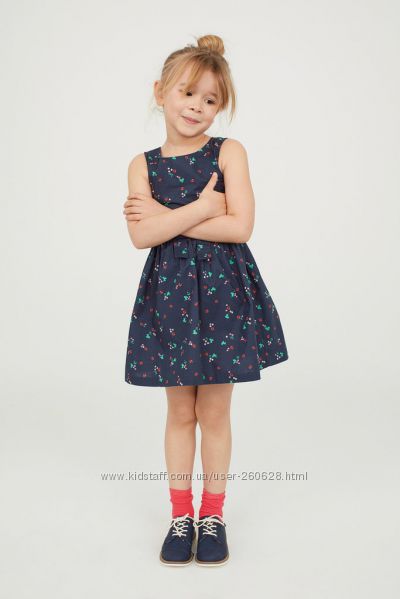 Нарядное платье  H&M для девочки 4-5 лет