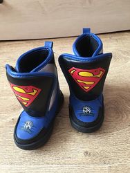 Классные мигающие сапожечки ботиночки для малыша тм. Superman